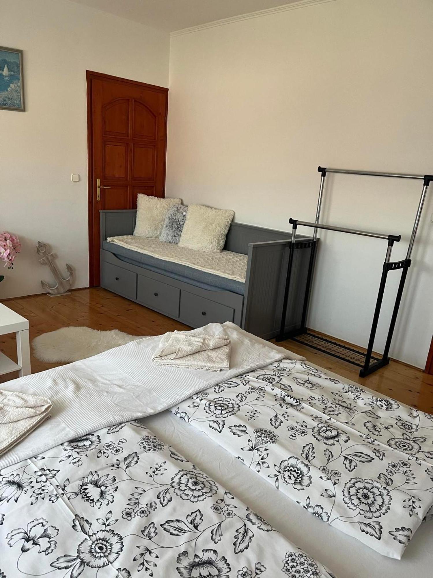 Rege Apartman 2 Alsóörs Extérieur photo